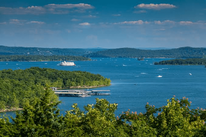 Panoramic view of Table Rock Lake near Branson, Missouri